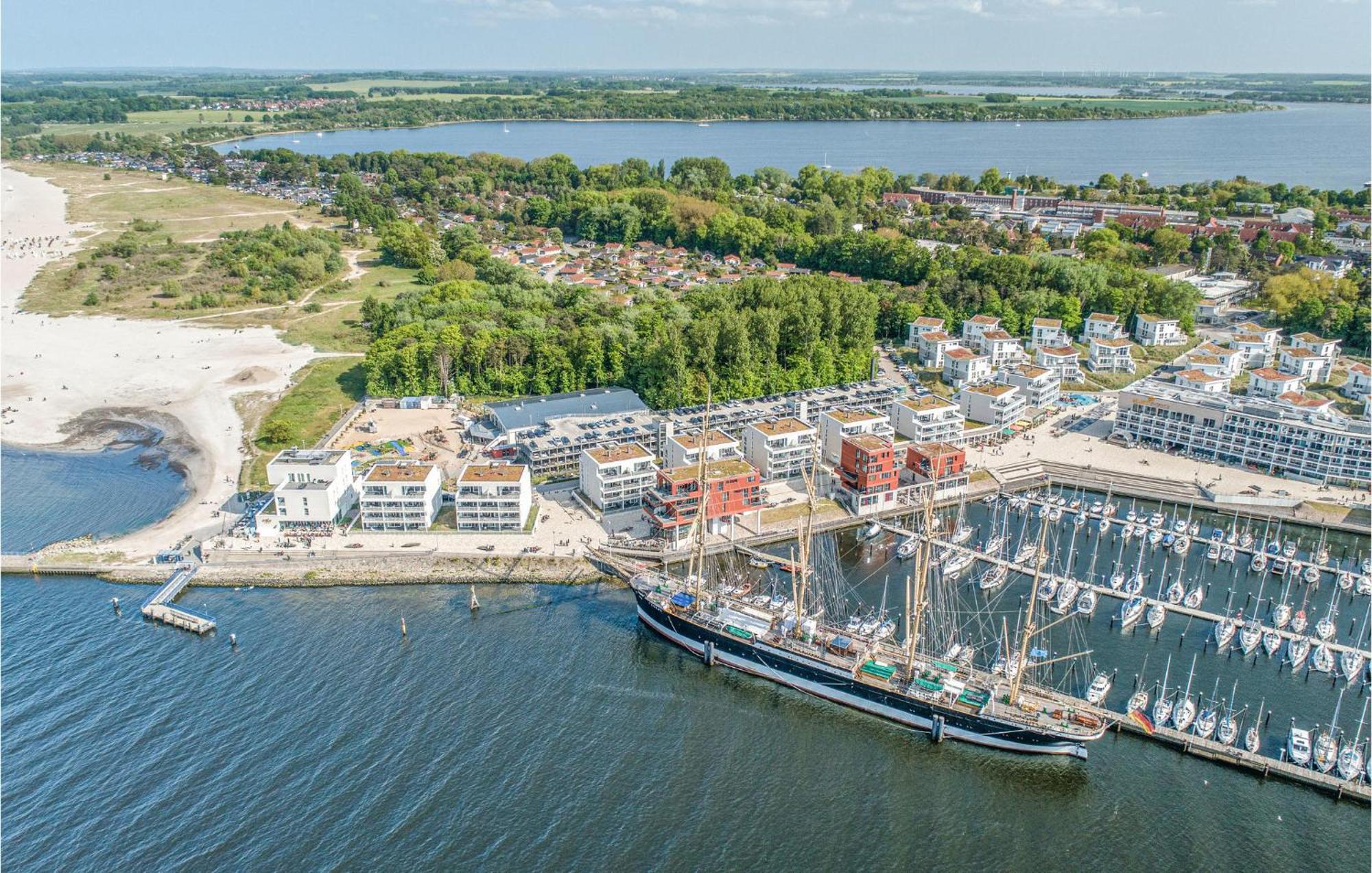 Promenadenvilla Priwall Buitenkant foto